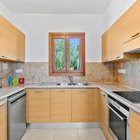 Apartment Aphrodite Hills Golf Luxury Sea View Apartment, Sophia Bj12 Kouklia